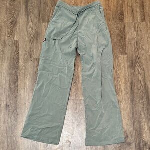 Dickie’s scrub pants